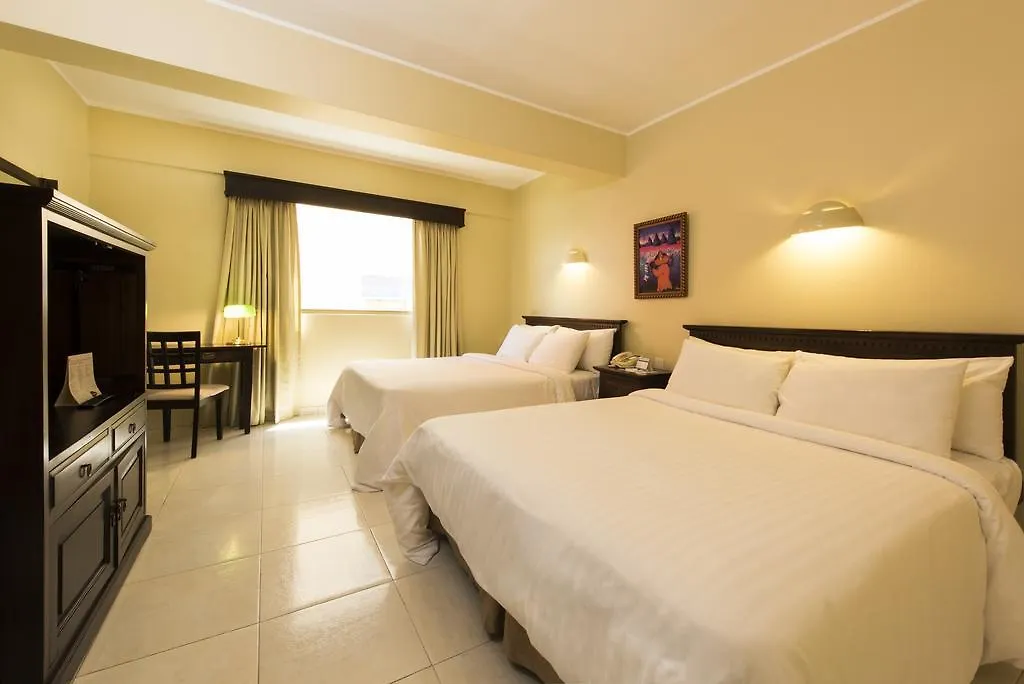 ****  Hotel W&P Santo Domingo República Dominicana